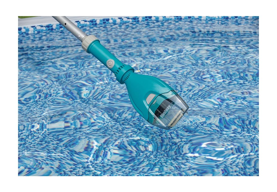 Baterijski usisavač za bazen AquaTech